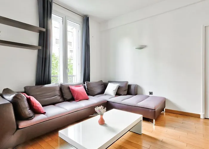 Quartier Champs-elysees 4 Free Netflix * Paříž